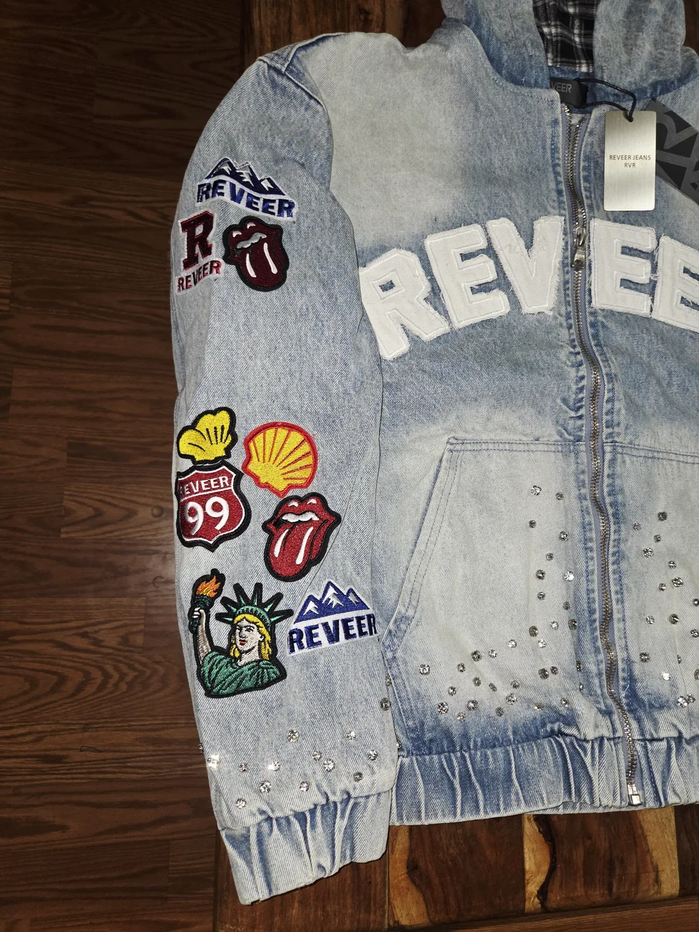 Reever Jeans Men's Denim Jacket W/ Light Blue Wash And Full Patchwork. Size XL.